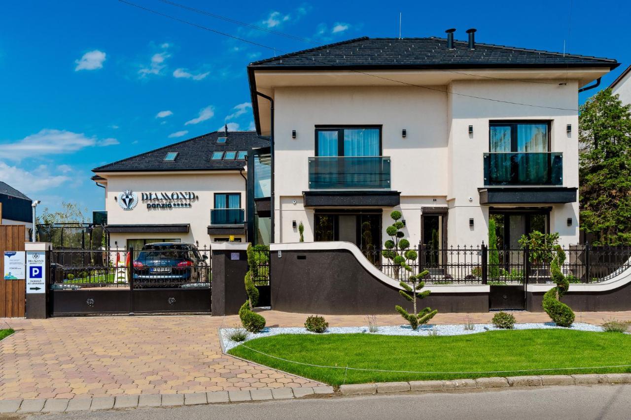 Diamond Panzio Bed & Breakfast Hajduszoboszlo Exterior photo