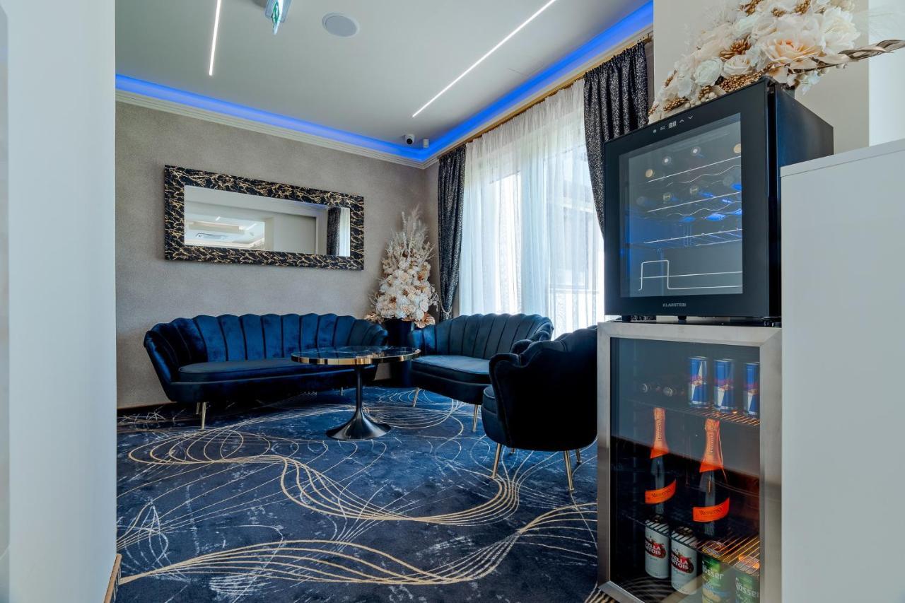 Diamond Panzio Bed & Breakfast Hajduszoboszlo Exterior photo