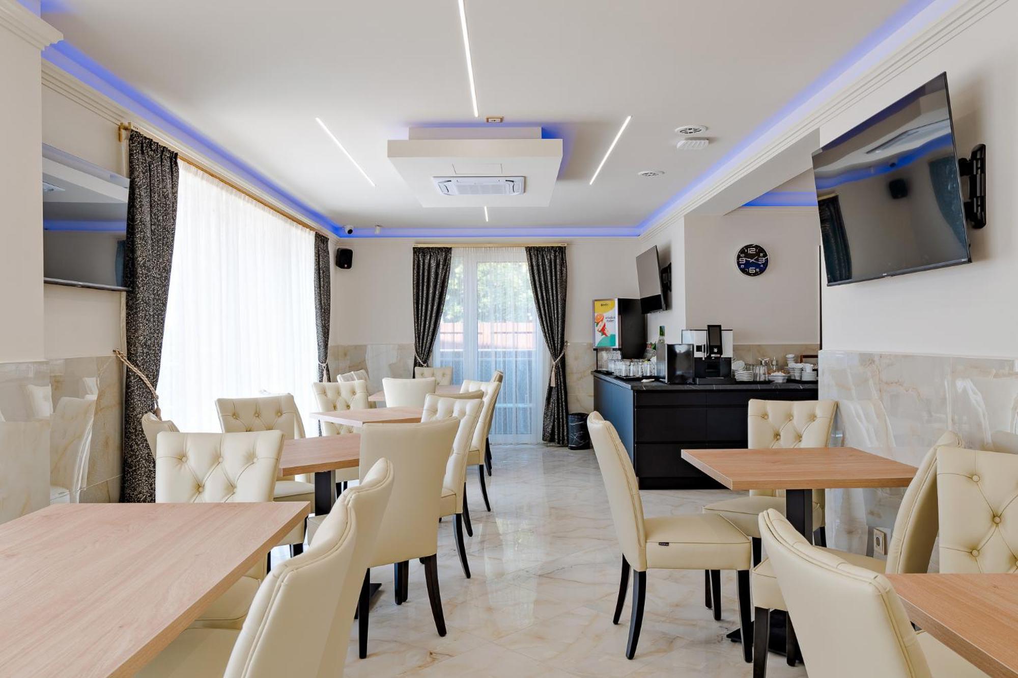 Diamond Panzio Bed & Breakfast Hajduszoboszlo Exterior photo
